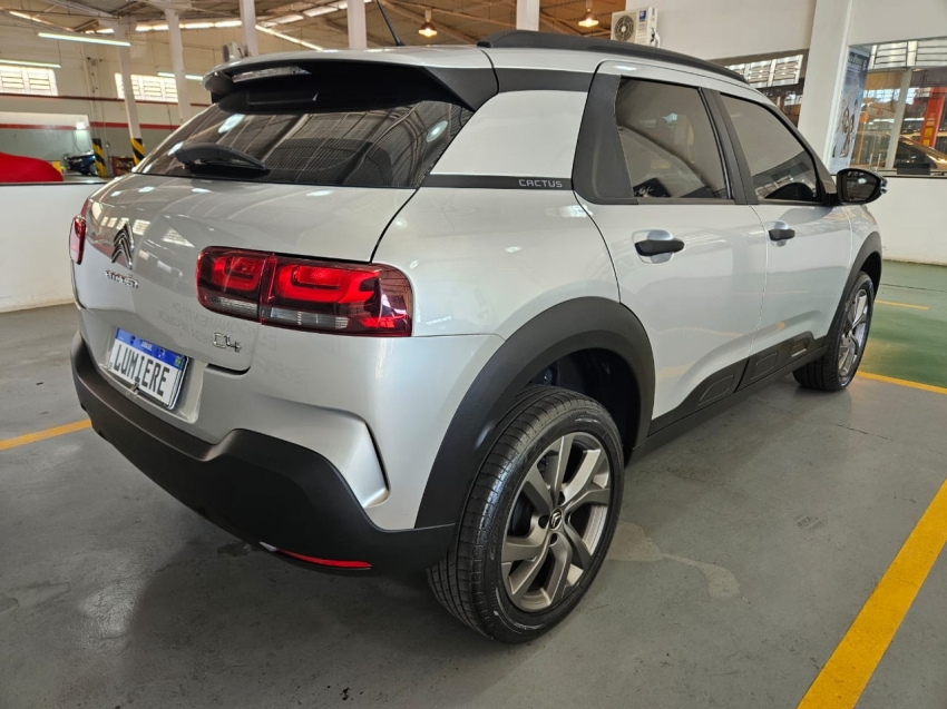 citroen c4 cactus 1.6 vti 120 flex feel eat6 4p automatico 2021 citroen c4 cactus 1.6 vti 120 flex feel eat6 4p automatico 2021