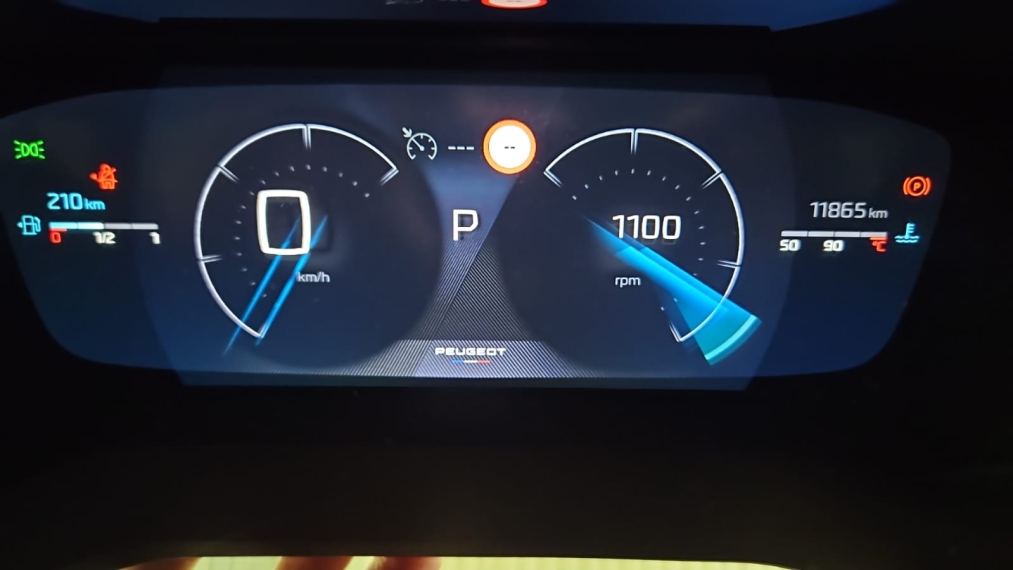 peugeot 2008 1.0 turbo 200 flex gt cvt 4p automatico 2025