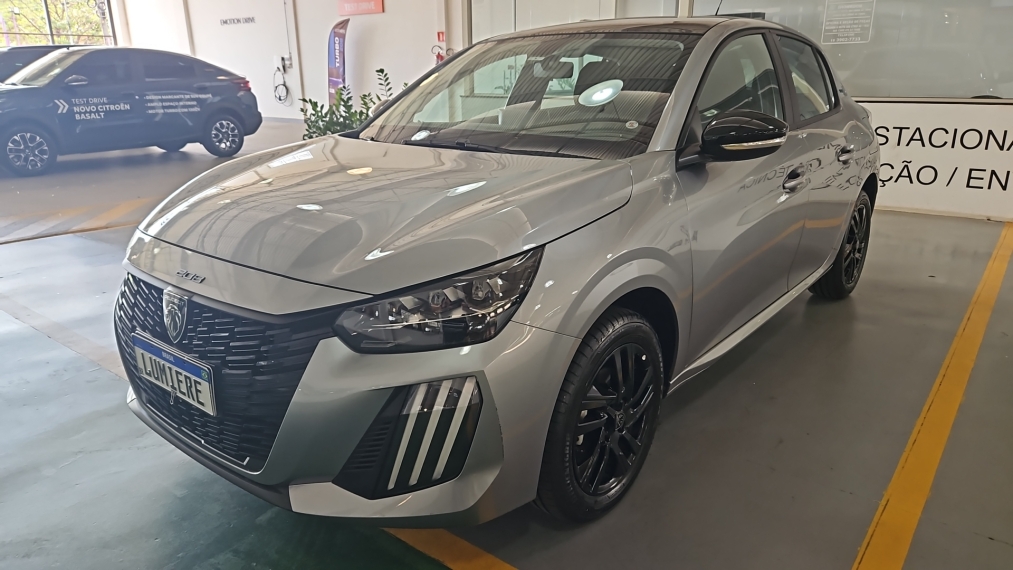 peugeot 208 style