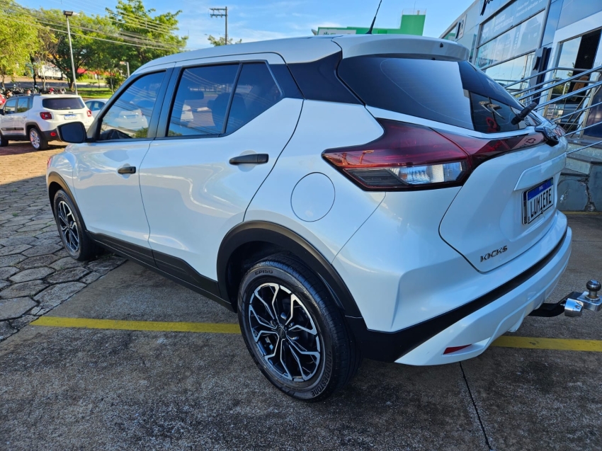 nissan kicks active3