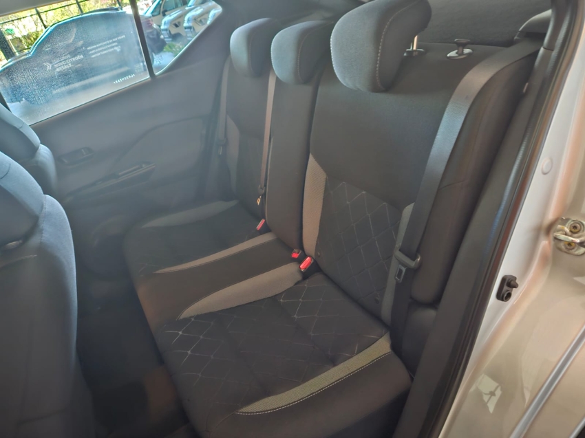 nissan kicks 1.6 16v flexstart s direct 4p xtronic flex automatico 20209