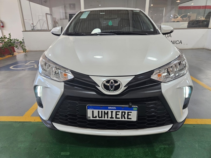 toyota yaris 1.5 16v flex sedan xl multidrive 4p automatico 20241
