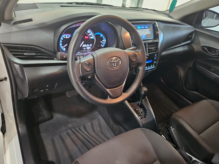 toyota yaris 1.5 16v flex sedan xl multidrive 4p automatico 20248