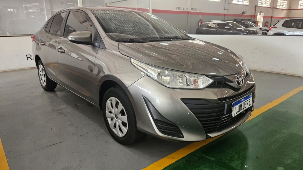 toyota yaris 1.5 16v flex sedan xl live multidrive 4p automatico 2021