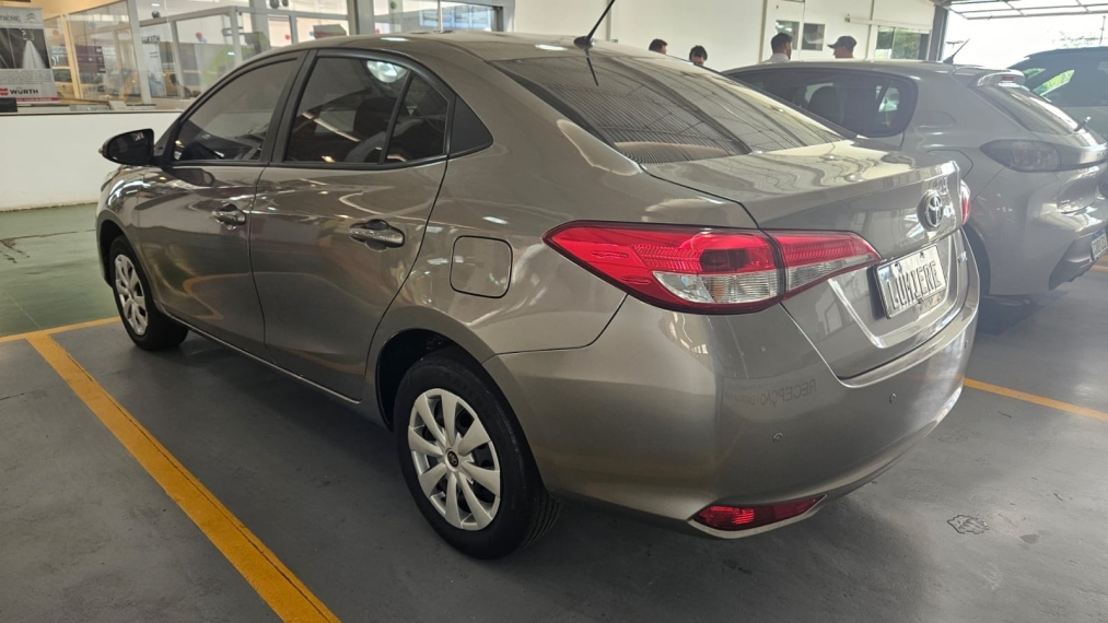 toyota yaris 1.5 16v flex sedan xl live multidrive 4p automatico 20213