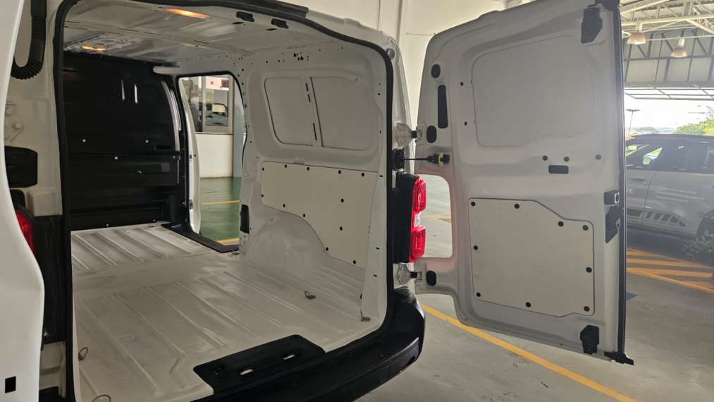 peugeot expert 1.5 bluehdi diesel cargo manual 4p 20246