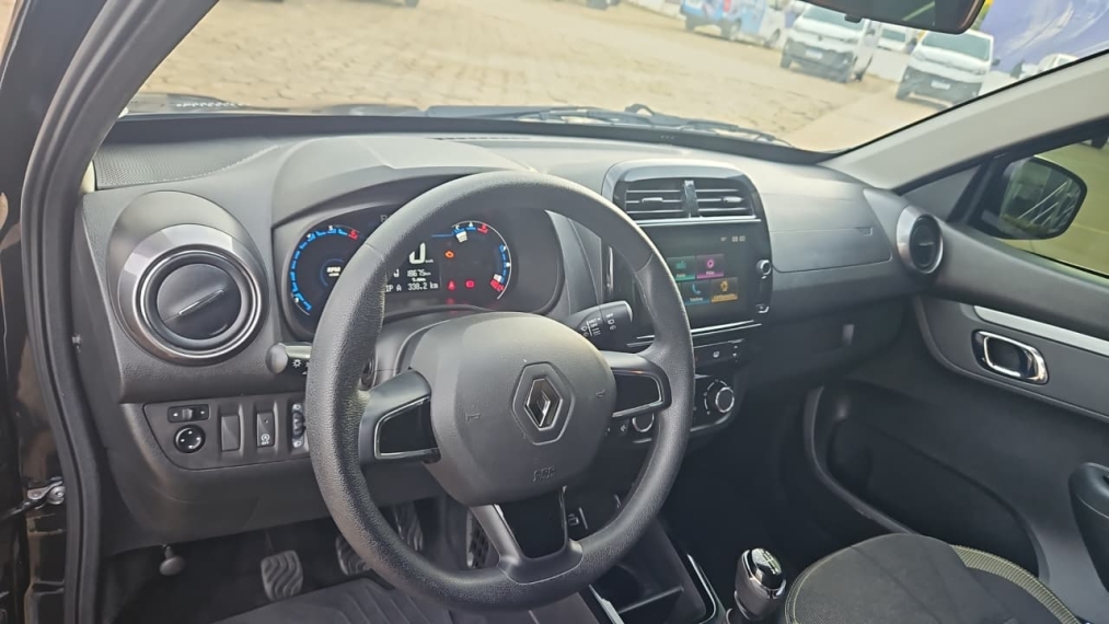 renault kwid 1.0 12v sce flex outsider manual 4p 20257