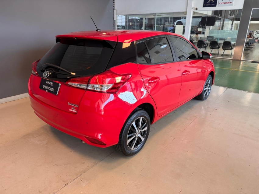 toyota / yaris xl 1.3 flex 16v 5p aut.4