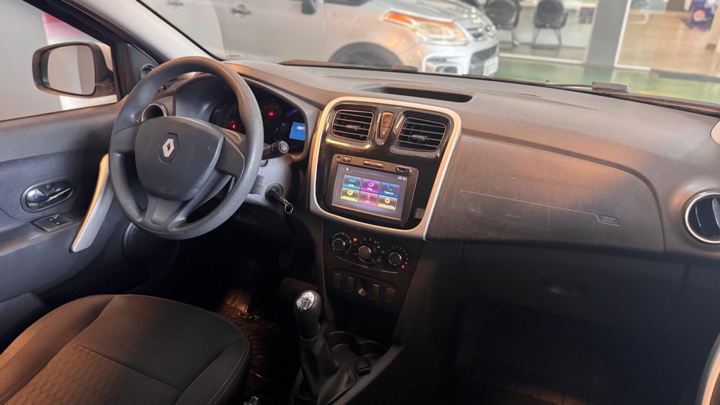 sandero expression 1.0  manual6