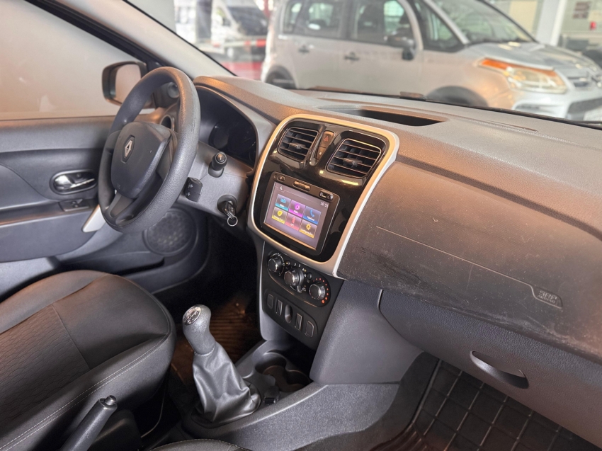 sandero expression 1.0  manual7