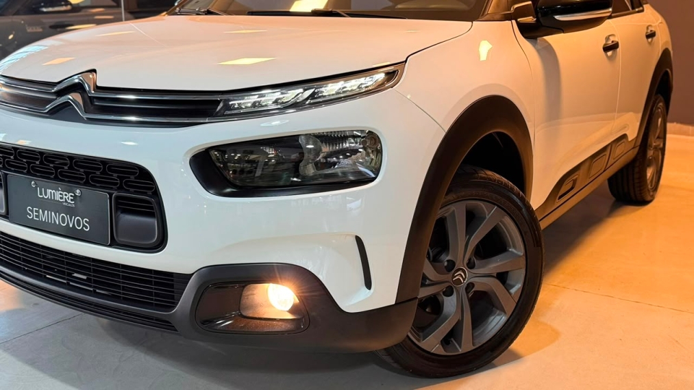 citroen c4cactus feel bus. 2020/20211