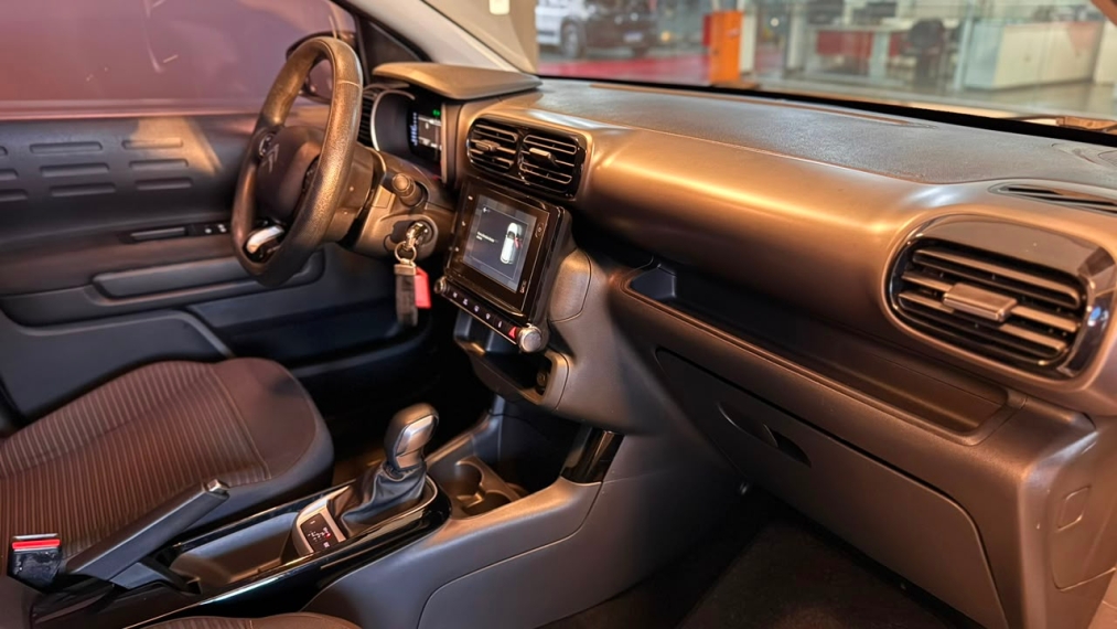 citroen c4cactus feel bus. 2020/20219
