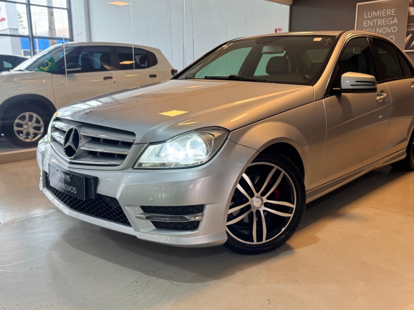 mercedes-benz c180 1.6 turbo sport1