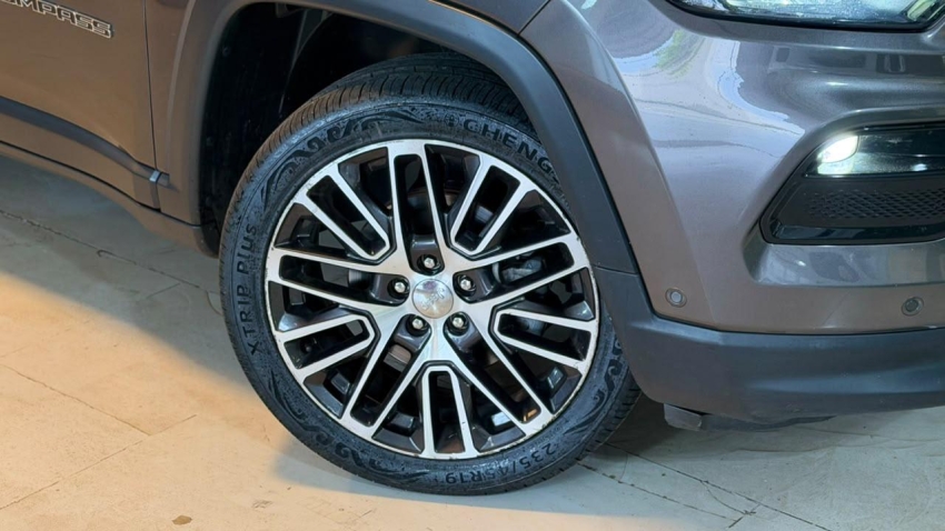 jeep/compass limited tf12