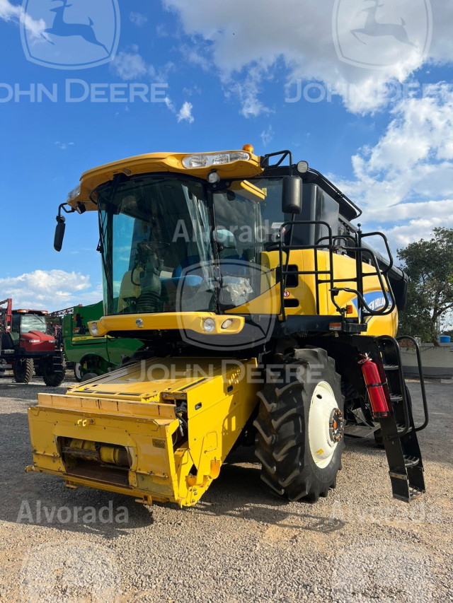 new holland colheitadeira cr 6080 6080/30 diesel automatico 20185