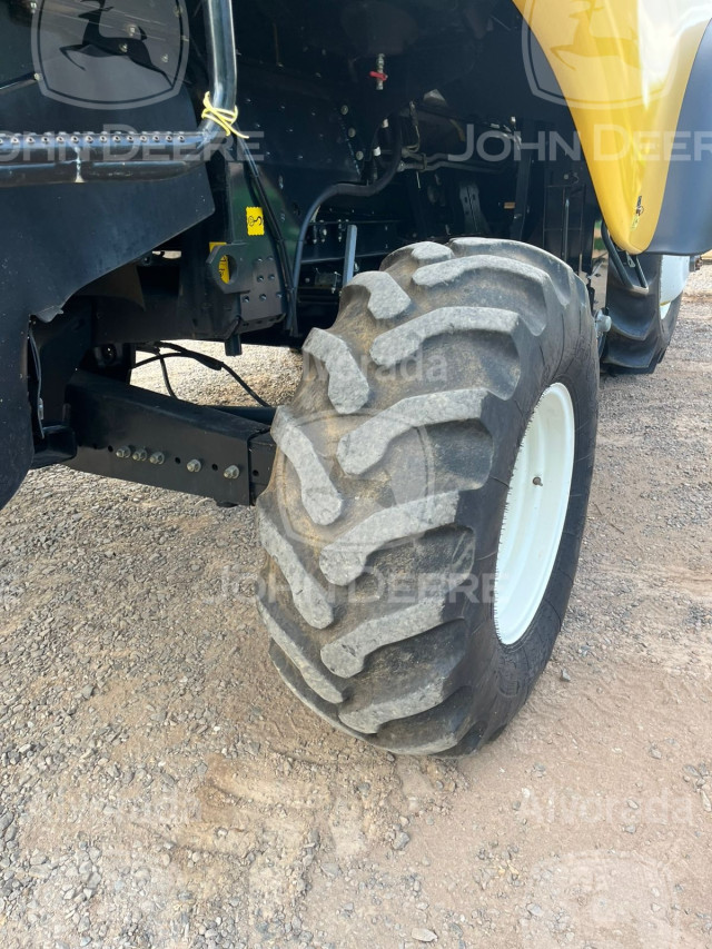 new holland colheitadeira cr 6080 6080/30 diesel automatico 20183
