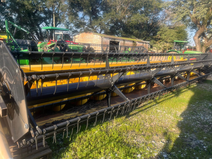 colheitadeira/plataforma
