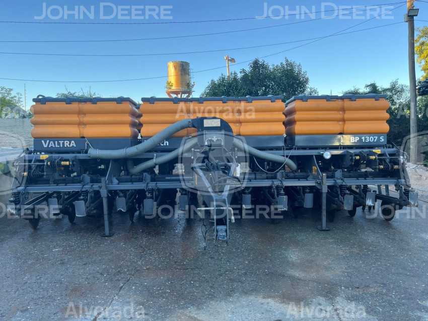 valtra plantadeira hitech bp 1307 - bp1307 diesel automatico 2017