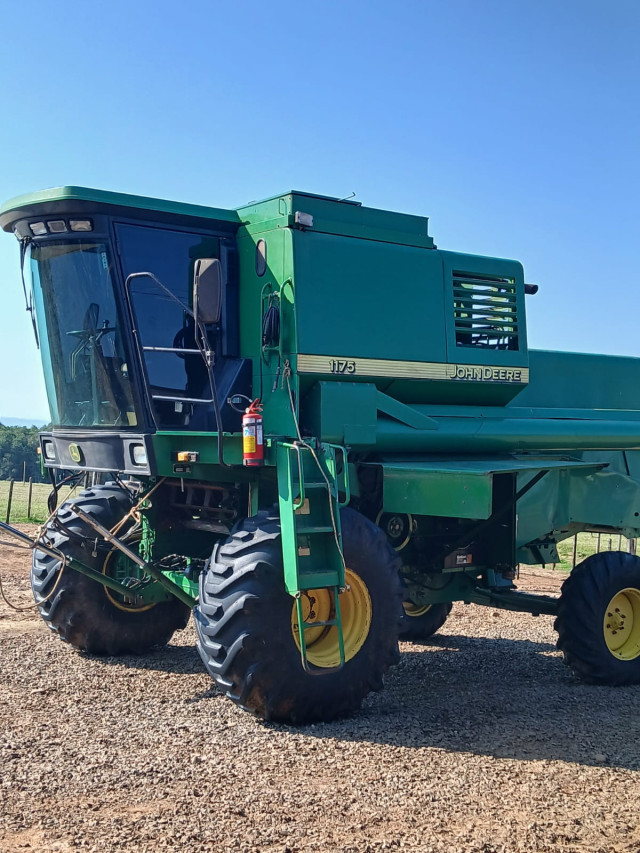 john deere colheitadeira 1175 1175/316f diesel automatico 2006 john deere colheitadeira 1175 1175/316f diesel automatico 2006