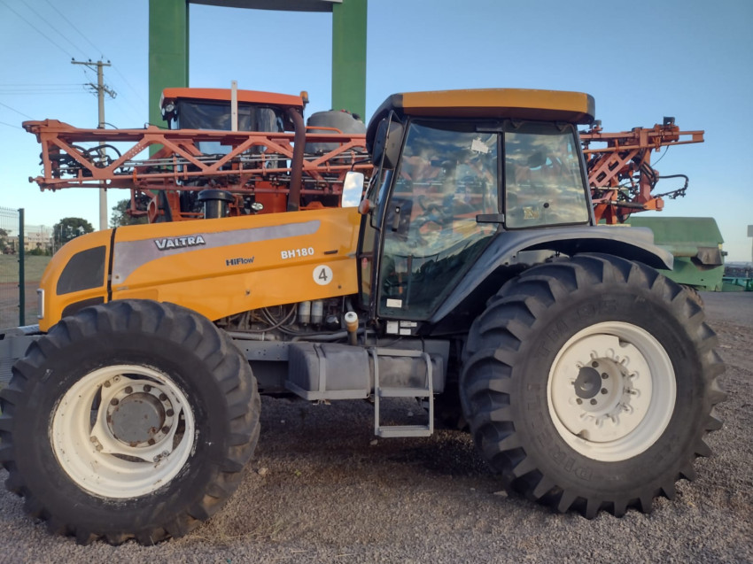 valtra trator bh 180 diesel automatico 2010 valtra trator bh 180 diesel automatico 2010