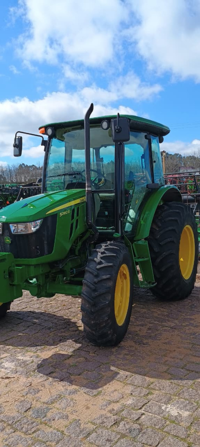 john deere trator 5060e  diesel automatico 20193 john deere trator 5060e  diesel automatico 20193