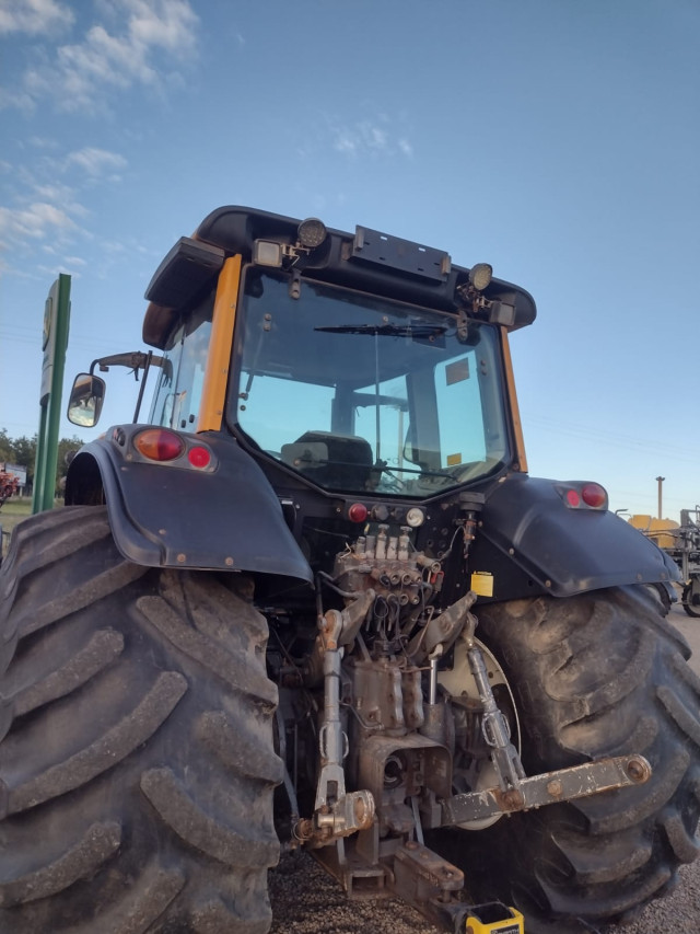 valtra trator bh 210 diesel automatico 20133 valtra trator bh 210 diesel automatico 20133