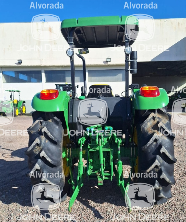 john deere trator 5080e  5080 diesel automatico 20222