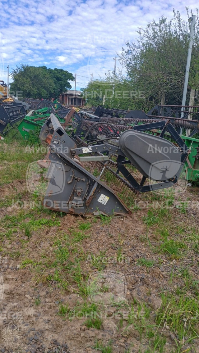 massey ferguson - plataforma de corte mod. 550 r ano 20131