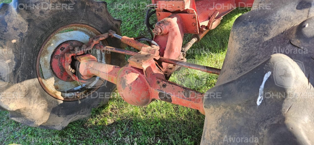 massey ferguson - colheitadeira mod. 5650 / plataforma de corte 480 ano 19936