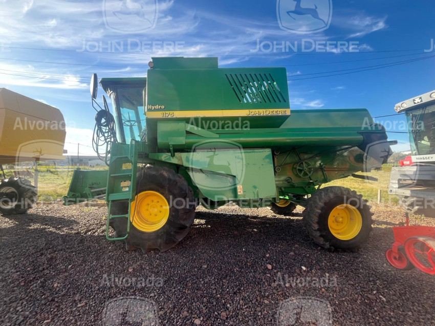 john deere - colheitadeira mod. 1175 ano 2008