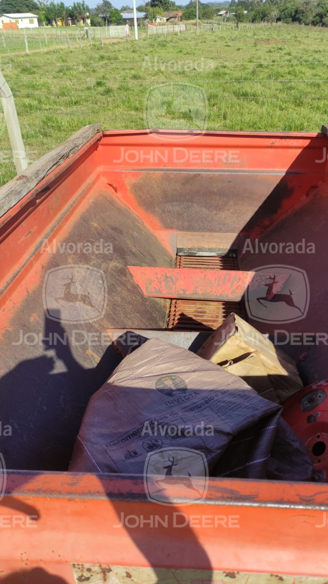 alg_00002 - distribuidor de solidos lancer mod. 7500 ano 20002