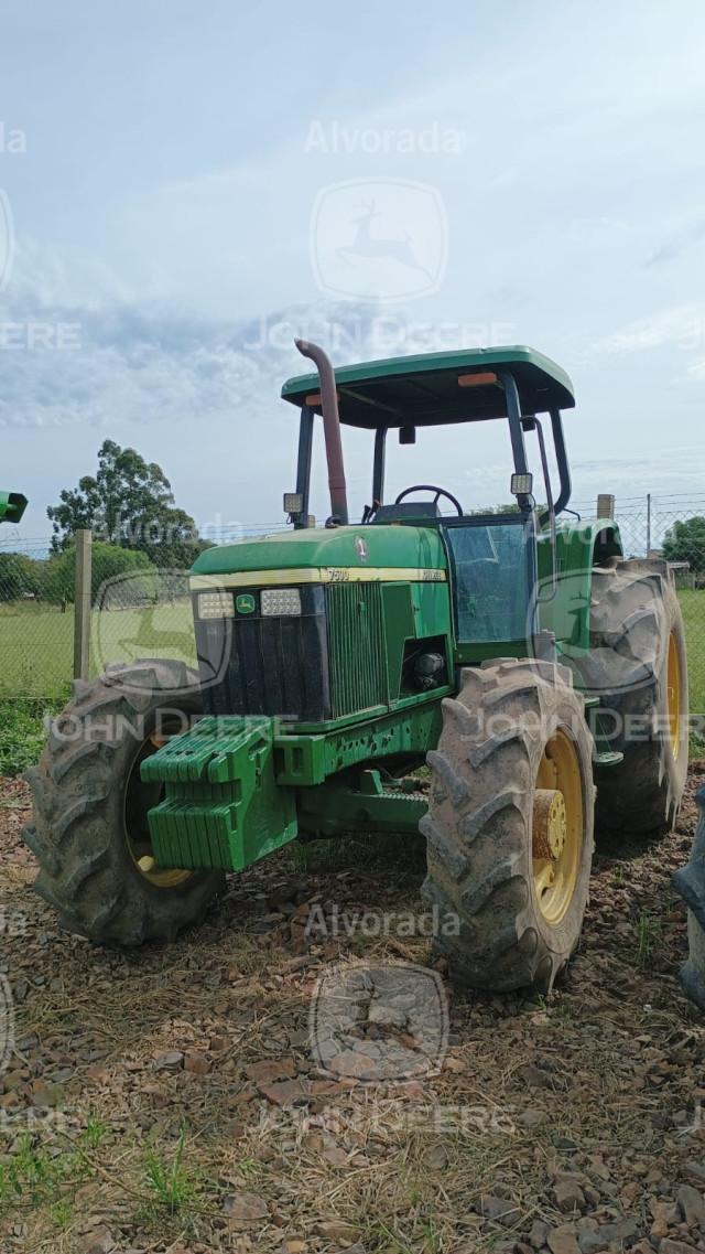 dpe_00017 - trator mod. 7500 ano 20001