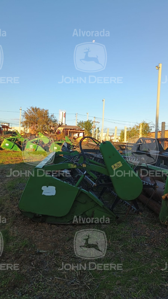 dpe_00020 - colheitadeira mod. 1450 / plataforma de corte 316r2