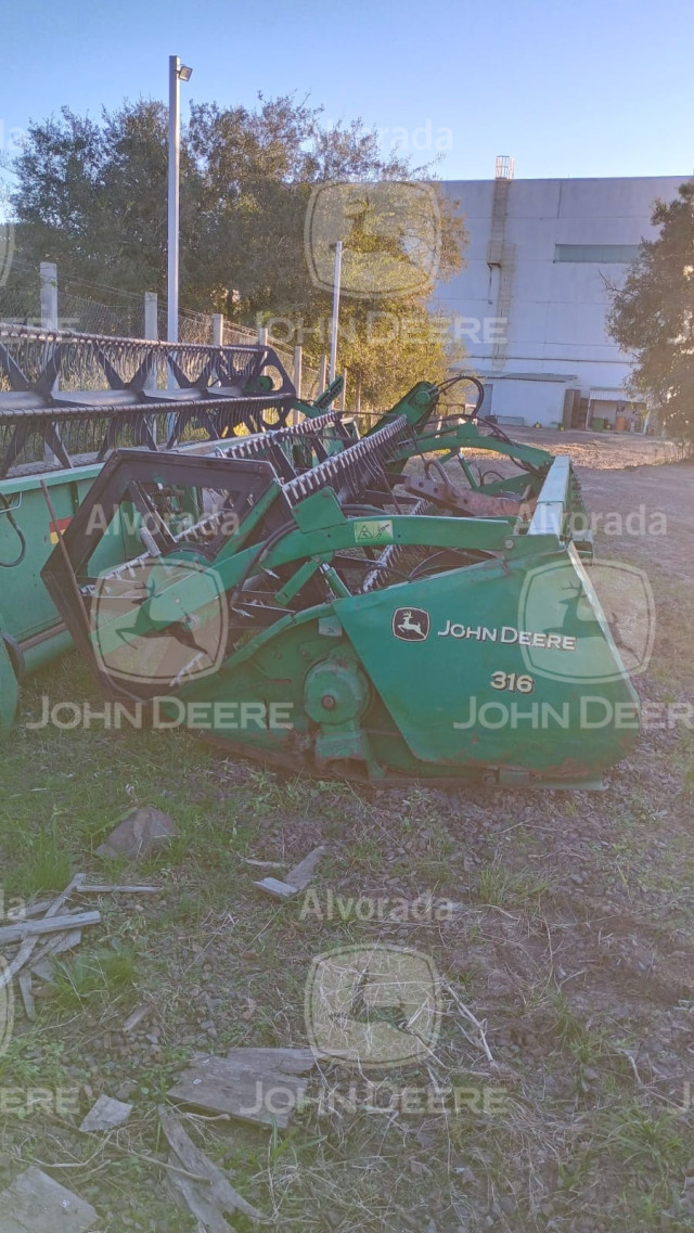 dpe_00020 - colheitadeira mod. 1450 / plataforma de corte 316r3
