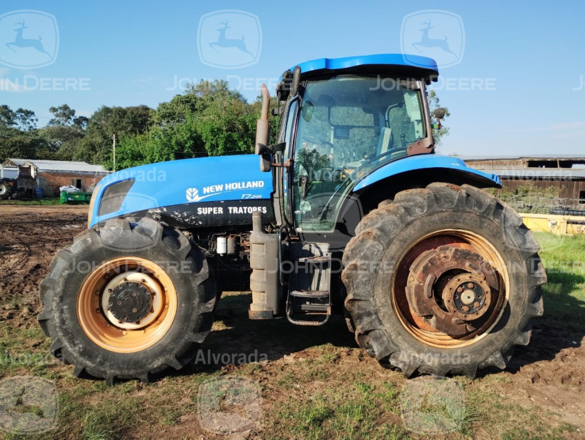 alg_00004 - trator mod. t7 245 ano 20150