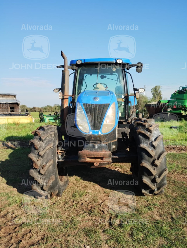 alg_00004 - trator mod. t7 245 ano 20152