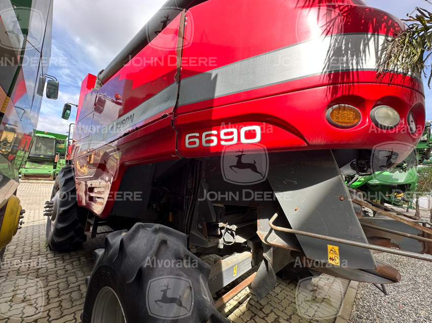 pel_00024 - colheitadeira 6690 plataforma 610 rigida 760 flexivel ano 20154