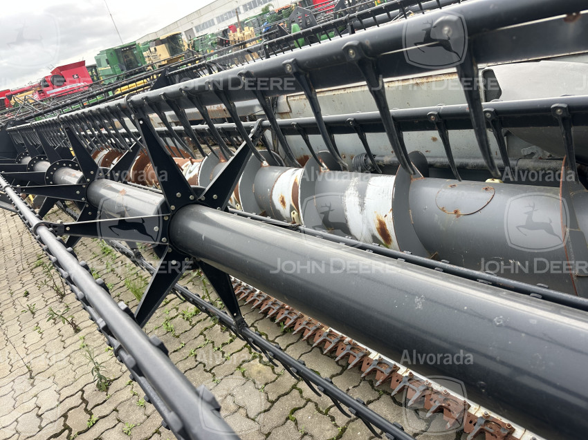 pel_00027 - colheitadeira 6690 plataforma 610 rigida 760 flexivel ano 20152