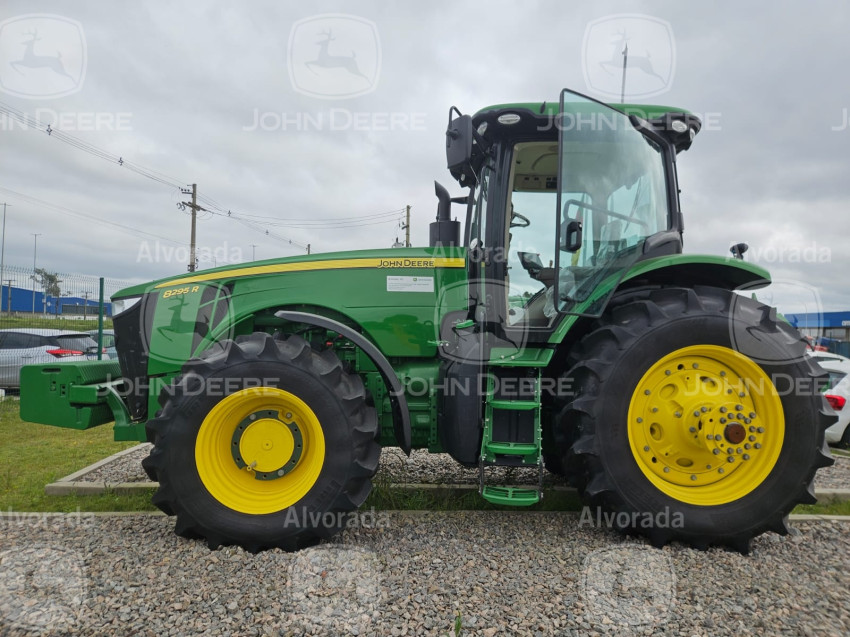 pel_00029 - trator 8295r ano 20243