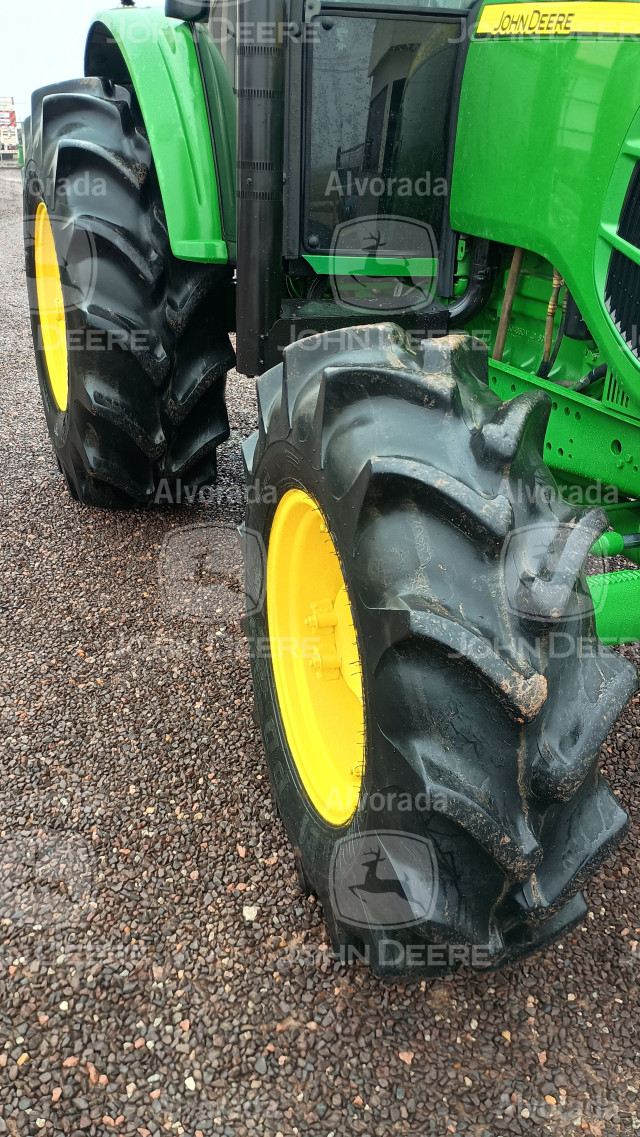 cmq_00020 - trator 6135j ano 20213