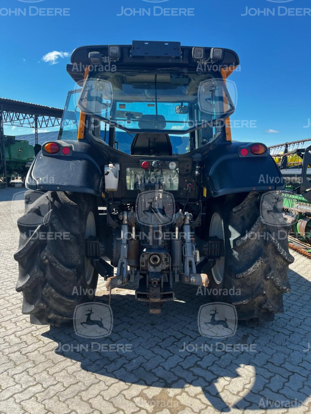 PEL_00034 - Trator mod. BH 135I - Ano 20142