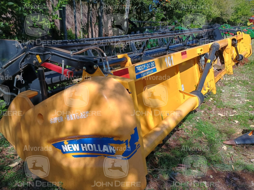 SBO_00020 - Colheitadeira CR 9060 / Plataforma 30 pés - Ano 20146