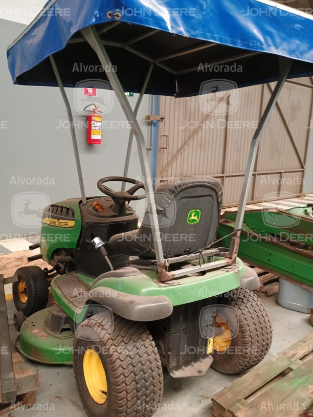 SBO_00022 - Trator de Jardin mod. D130 - Ano 20152