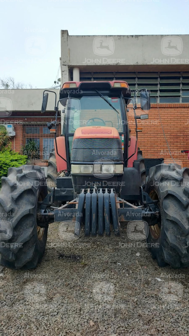 URG_00004 - Trator mod. MXM 135 - Ano 20122