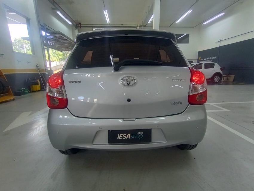 toyota etios 1.5 xs 16v flex 4p manual 2017