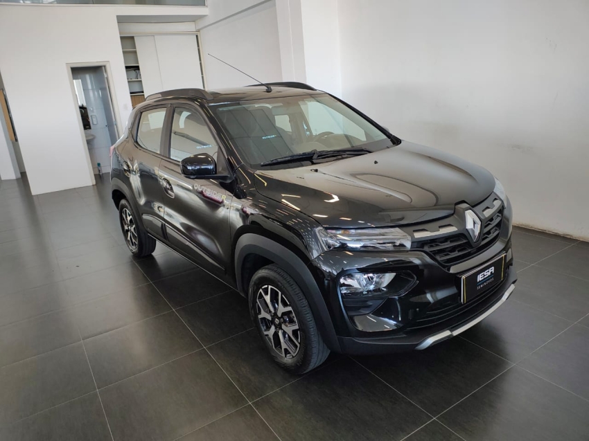 renault kwid 1.0 12v sce flex outsider manual 4p 2025
