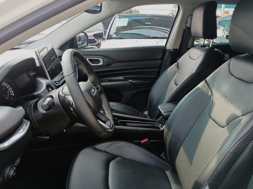 jeep compass 1.3 t270 turbo flex longitude at6 4p automatico 2023