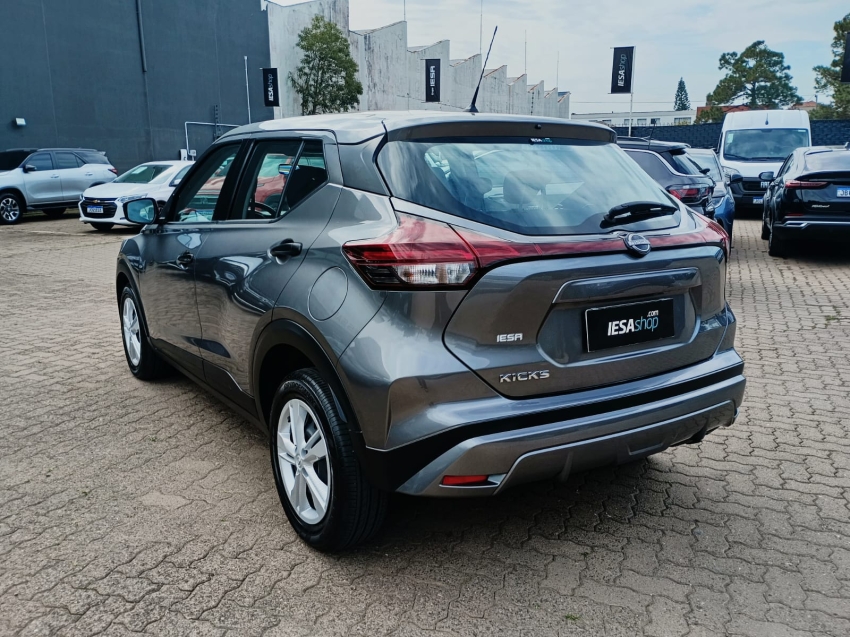 nissan kicks 1.6 16v flexstart active xtronic flex 4p automatico 2024