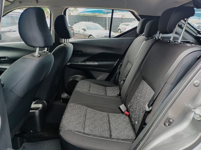 nissan kicks 1.6 16v flexstart active xtronic flex 4p automatico 2024