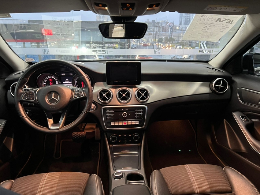 mercedes-benz gla 200 1.6 cgi flex advance 7g-dct gasolina 4p automatico 2018